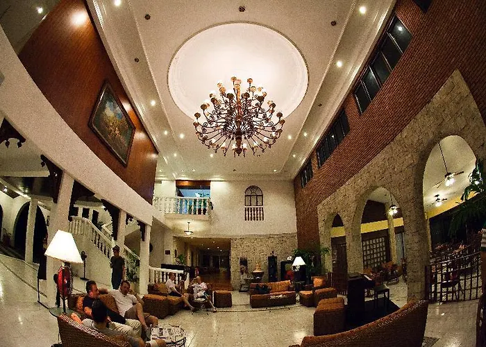 Montebello Hotel,