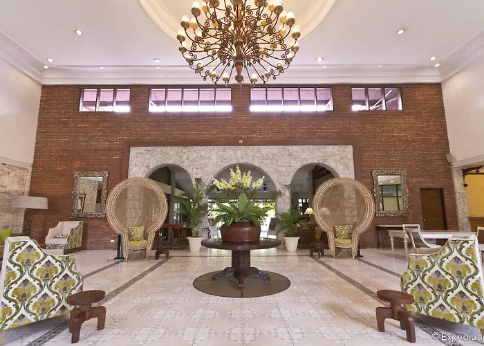 酒店 Montebello Hotel, 4*