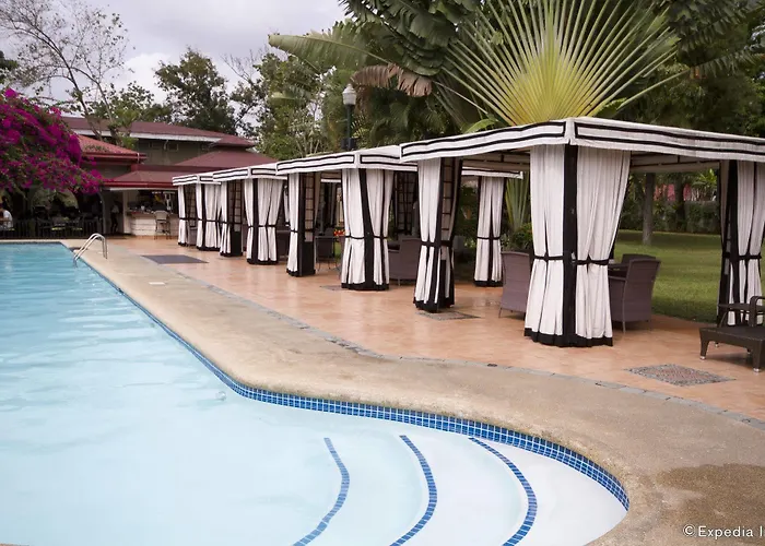 Montebello Hotel, 4*