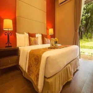 Montebello Hotel, Hotel 4*